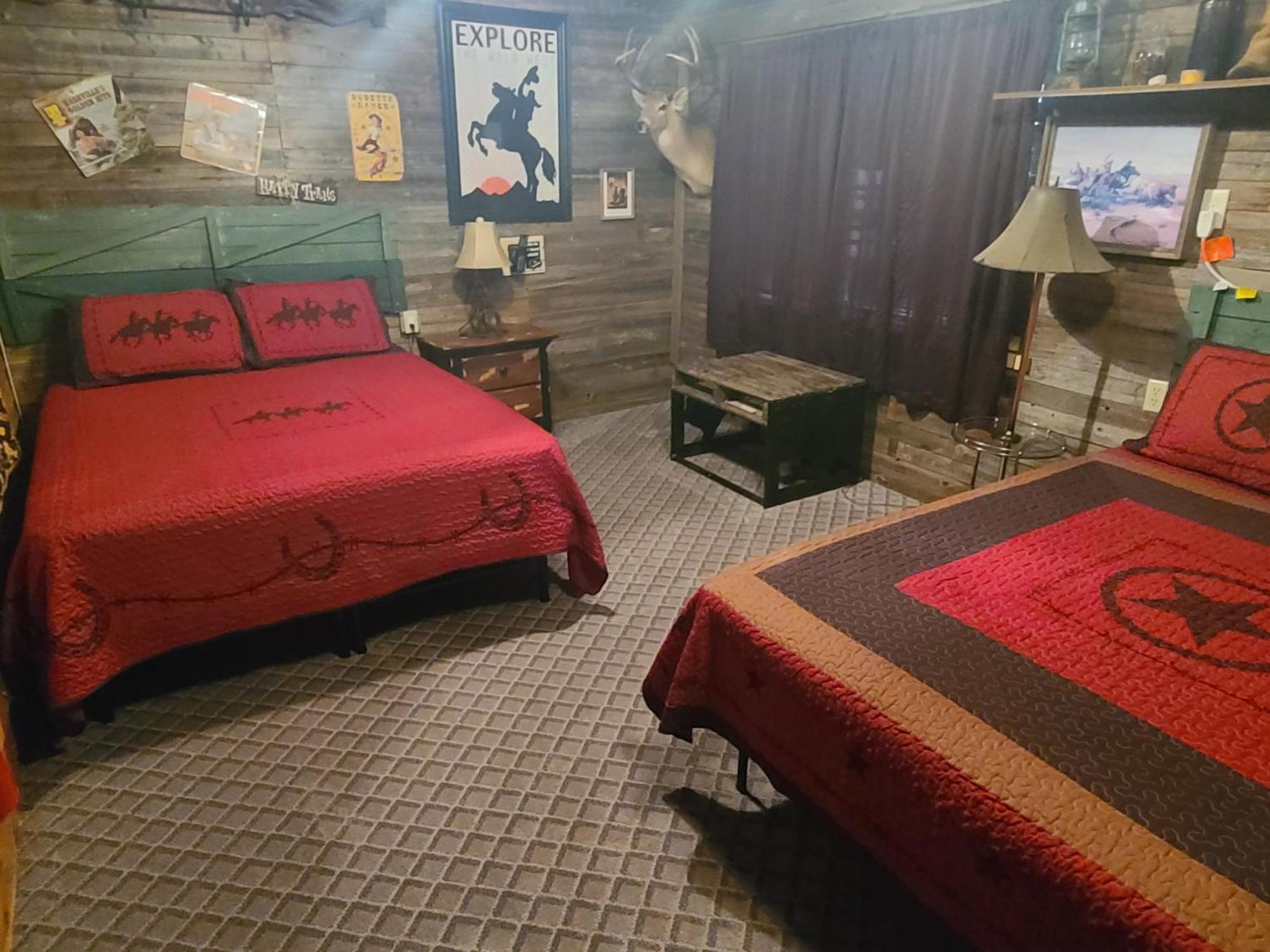 Buffalo Girls Hotel 캔턴 외부 사진